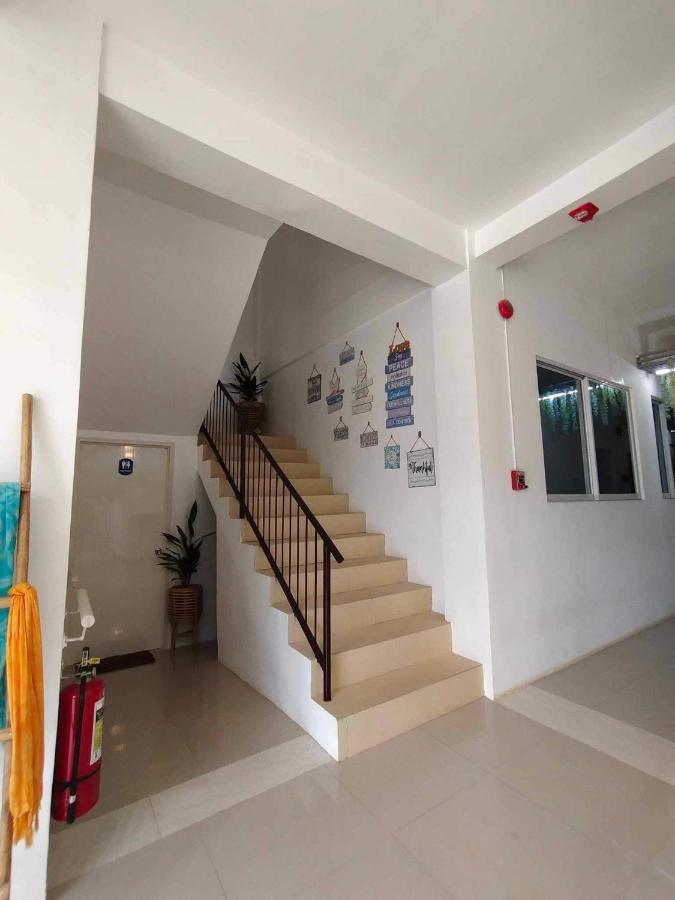 Frachette'S Bed & Breakfast Puerto Princesa Esterno foto