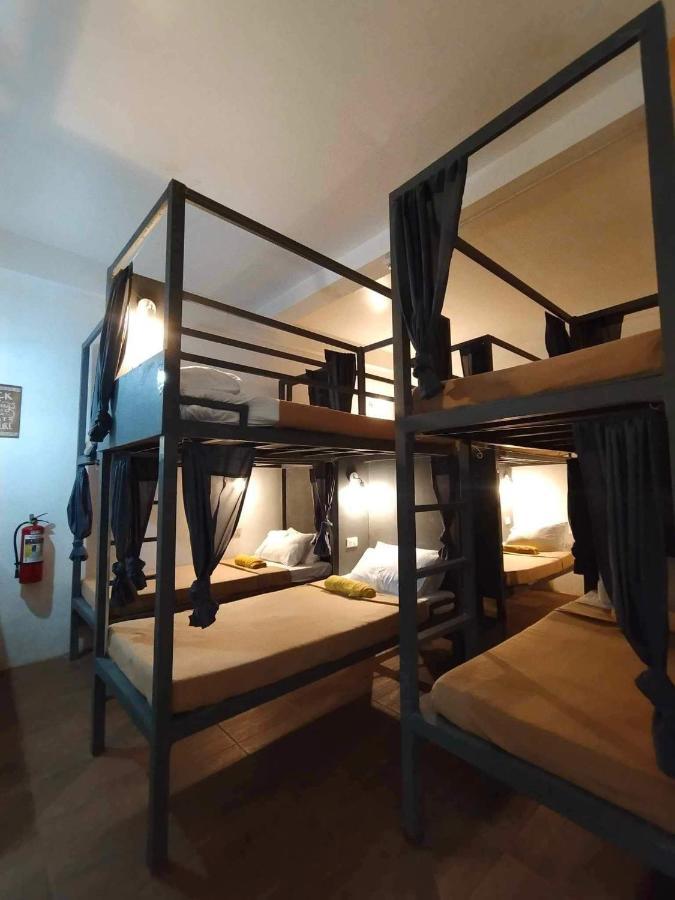 Frachette'S Bed & Breakfast Puerto Princesa Esterno foto